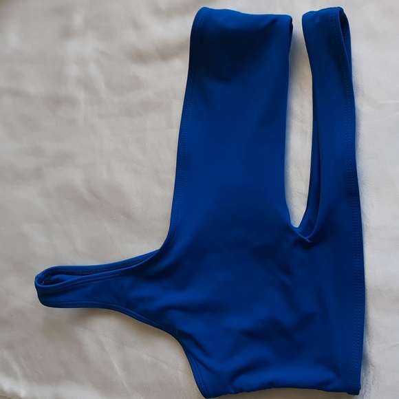 Zaful Other - Zaful Bathing suit top.  Size 6. (M) Blue.  Slots for padding (not inclu…